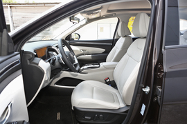 2021款现代途胜L