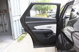 2021款现代途胜L