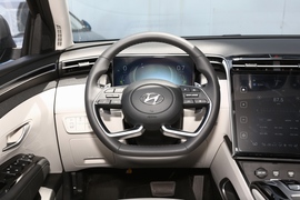 2021款现代途胜L