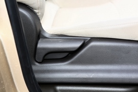 2021款五菱荣光S