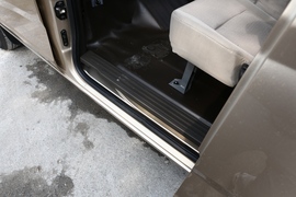 2021款五菱荣光S