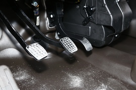 2021款五菱荣光S