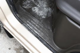 2021款五菱荣光S