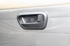 2021款五菱荣光S