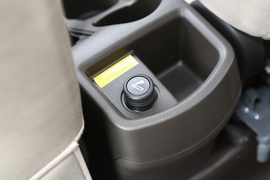 2021款五菱荣光S