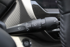 2021款雪铁龙凡尔赛