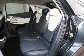 2021款极狐阿尔法S