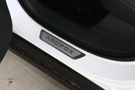 2021款极狐阿尔法S