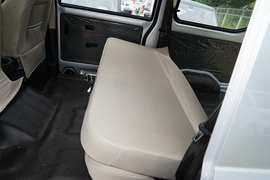 2021款五菱荣光S