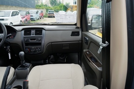 2021款五菱荣光S