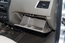 2021款五菱荣光S