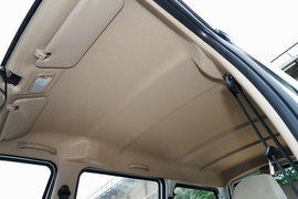 2021款五菱荣光S