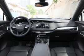 2021款凯迪拉克XT4