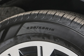 2021款起亚智跑Ace