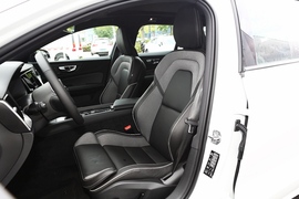 2021款沃尔沃V60