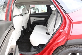 2021款现代途胜L