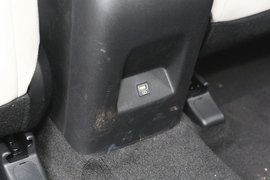 2021款现代途胜L