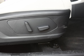 2021款现代途胜L