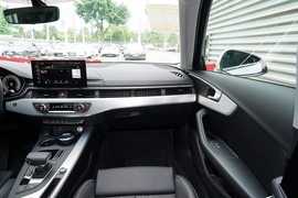 2020款奥迪A4L