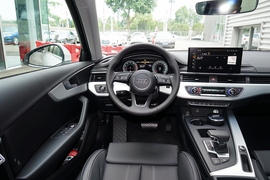 2020款奥迪A4L