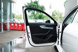 2020款奥迪A4L