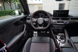 2021款奥迪RS4