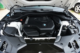 2021款宝马530Li