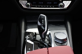 2021款宝马530Li