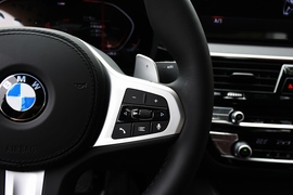 2021款宝马530Li