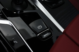 2021款宝马530Li
