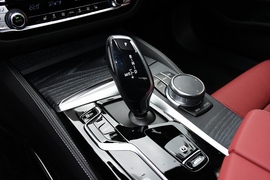 2021款宝马530Li