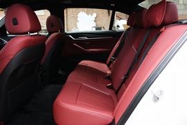 2021款宝马530Li