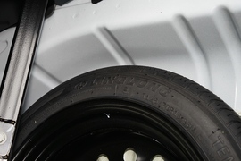 2021款奇瑞艾瑞泽5