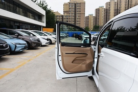 2021款别克GL8