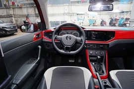 2021款大众POLO