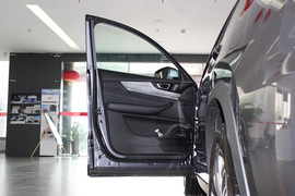 2021款奇瑞瑞虎8