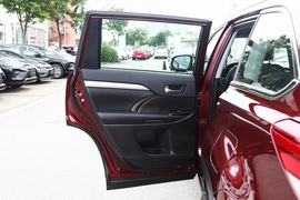 2021款丰田汉兰达