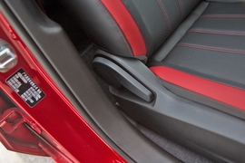 2021款广汽传祺影豹