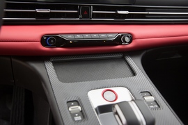 2021款广汽传祺影豹