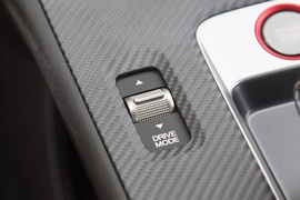 2021款广汽传祺影豹