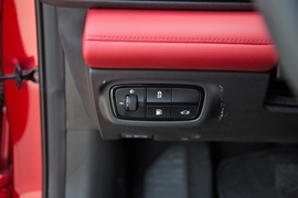 2021款广汽传祺影豹