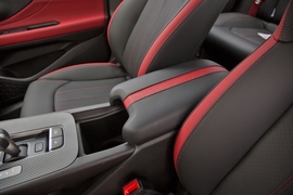 2021款广汽传祺影豹