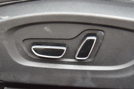 2021款广汽传祺影豹