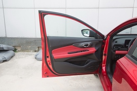 2021款广汽传祺影豹