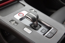 2021款广汽传祺影豹