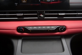 2021款广汽传祺影豹