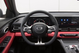 2021款广汽传祺影豹