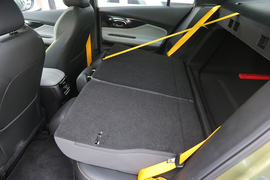 2021款广汽传祺影豹