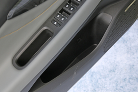 2021款广汽传祺影豹