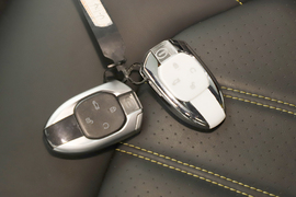 2021款广汽传祺影豹